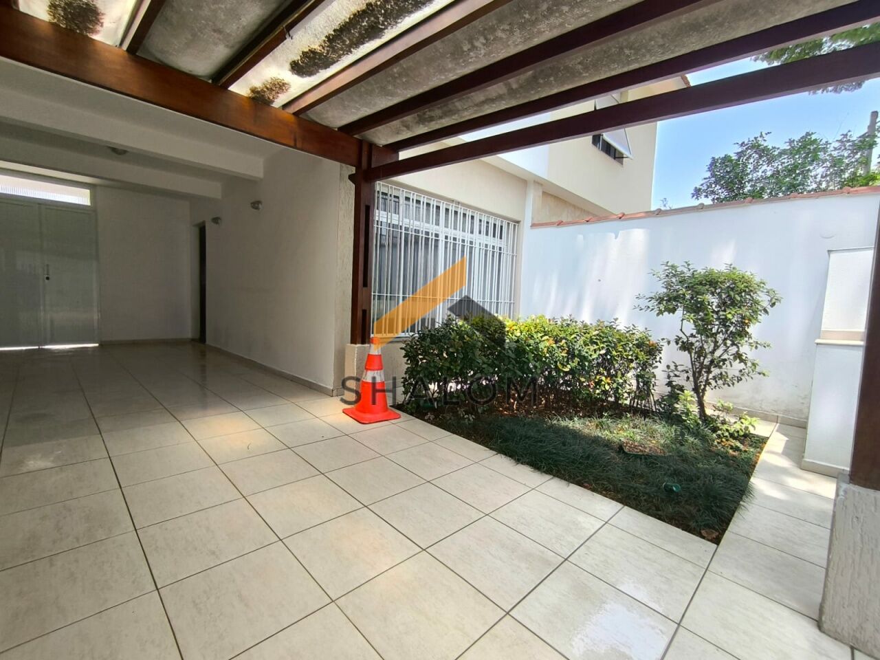 Sobrado para Venda - Instituto de Previdência