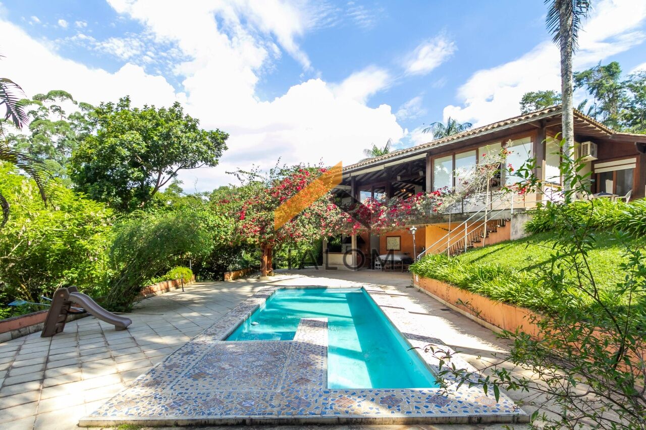 Condomínio para Venda - Condomínio Iolanda