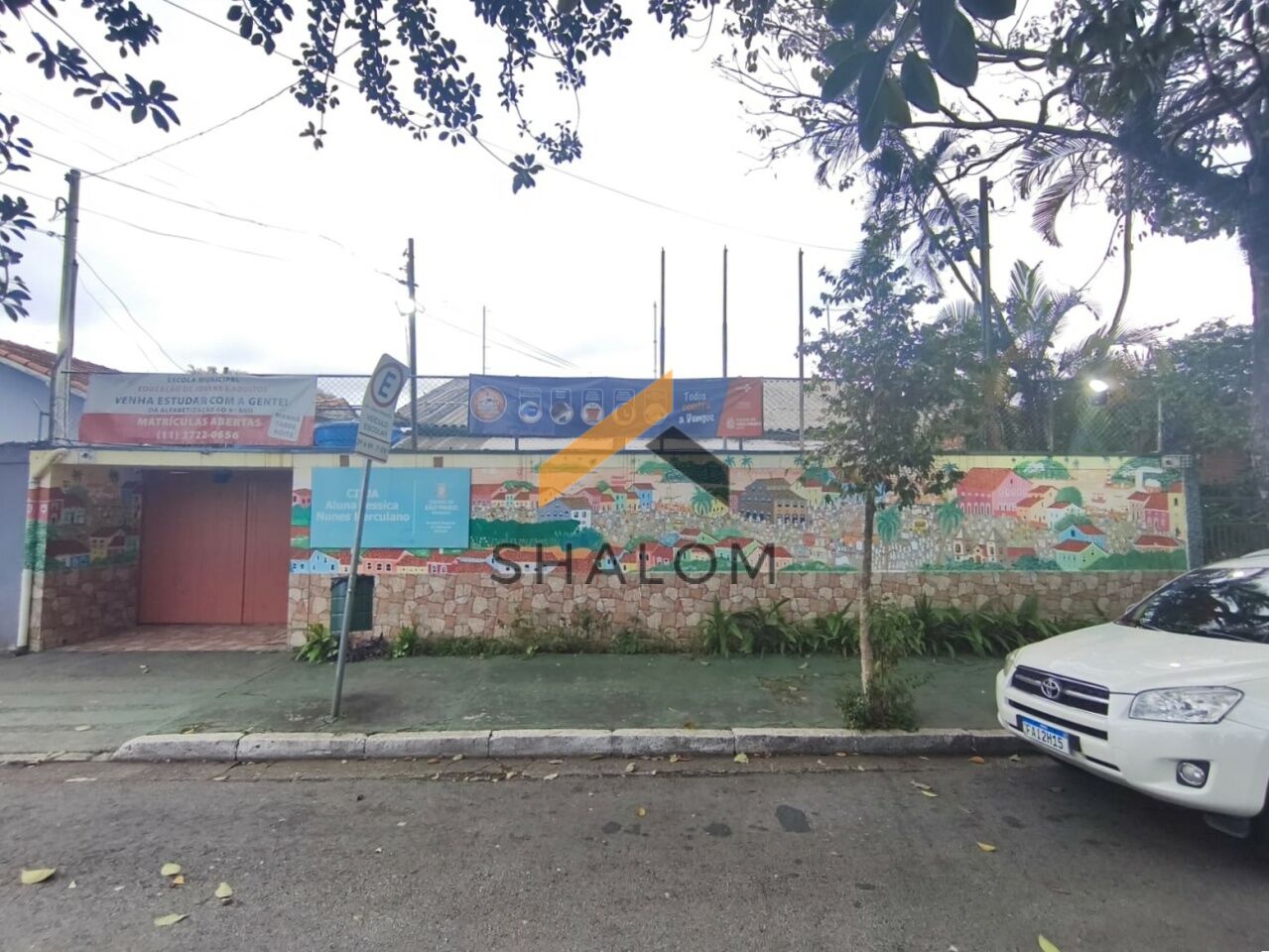 Casa Térrea para Venda - Instituto de Previdência