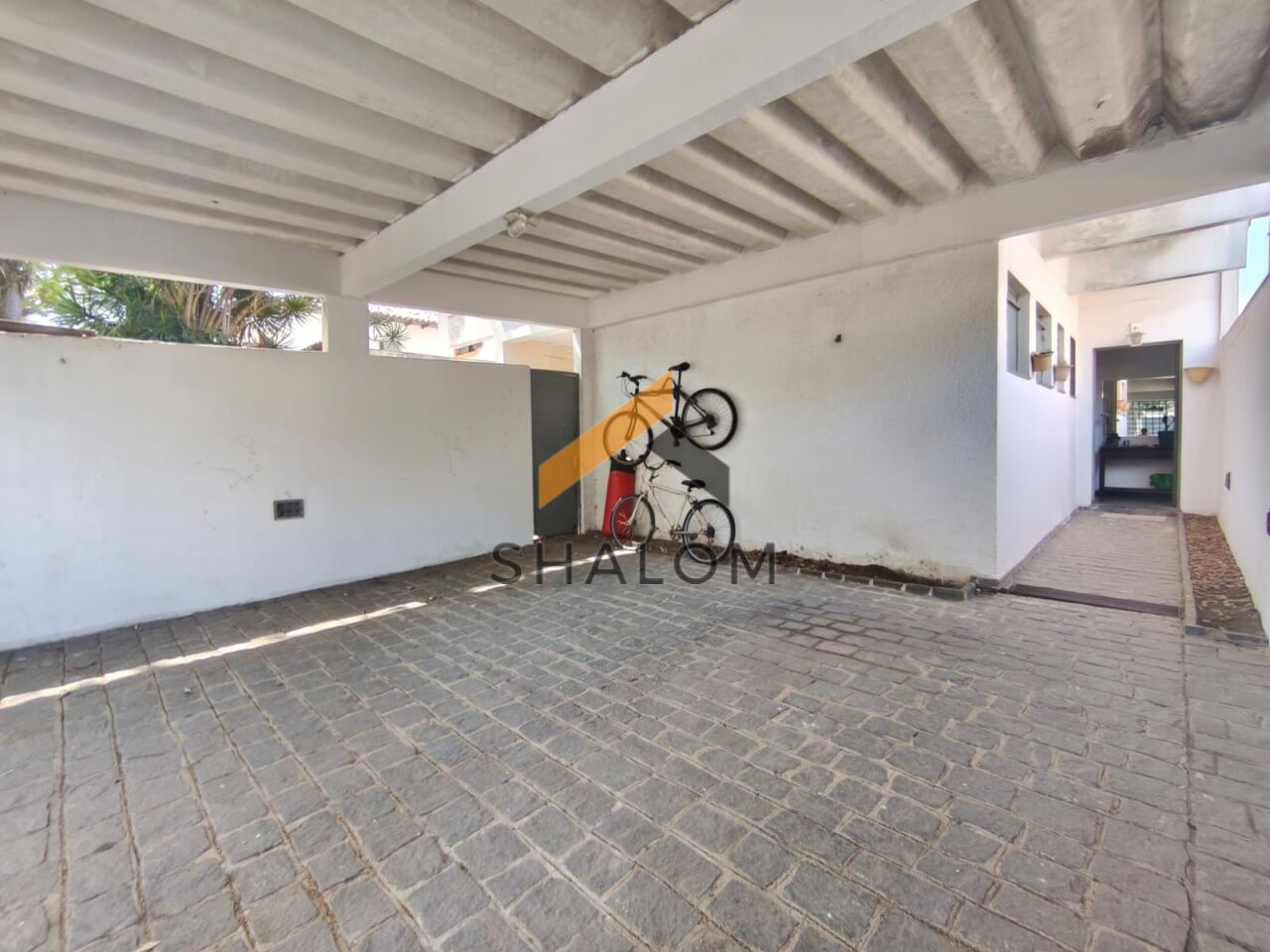 Sobrado para Venda - Jardim Leonor