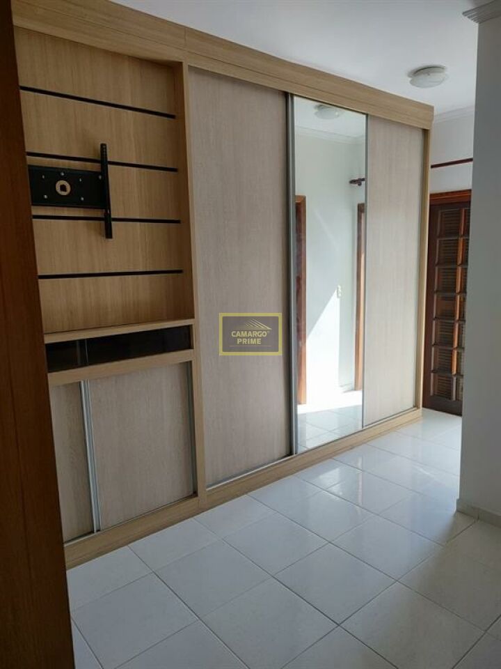 Foto 2 - EB100010