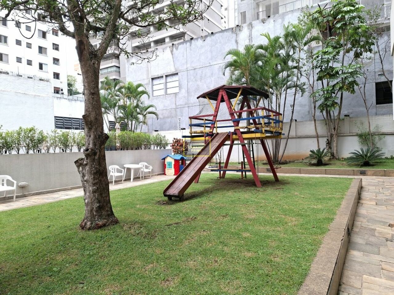 Foto 41 - EB100026