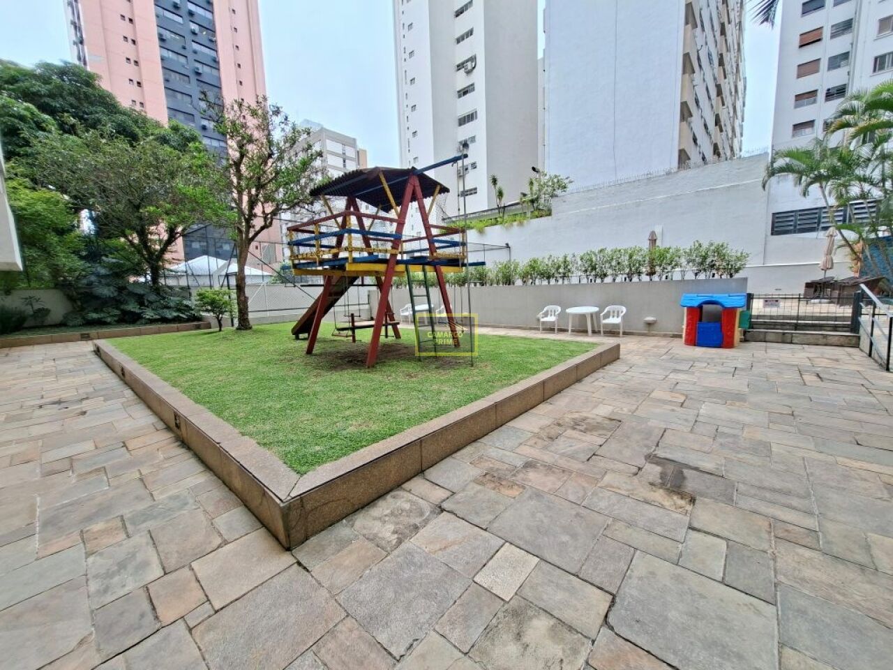 Foto 40 - EB100026