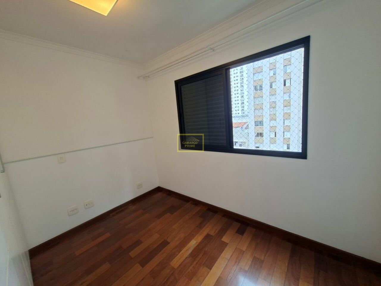 Foto 10 - EB100033