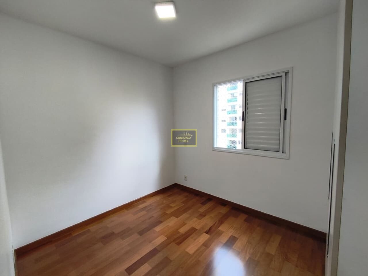 Foto 8 - EB100038