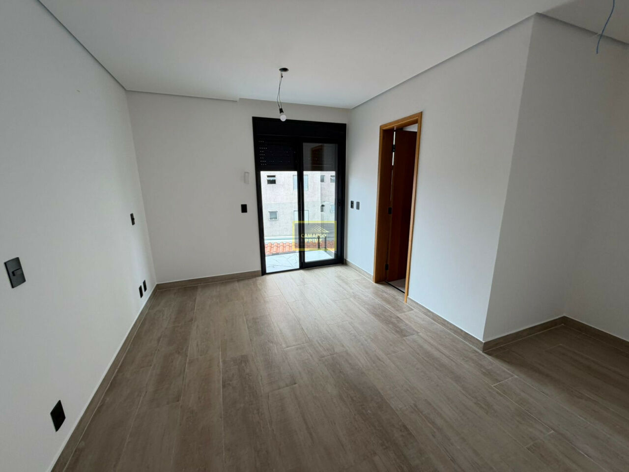 Foto 9 - EB100055