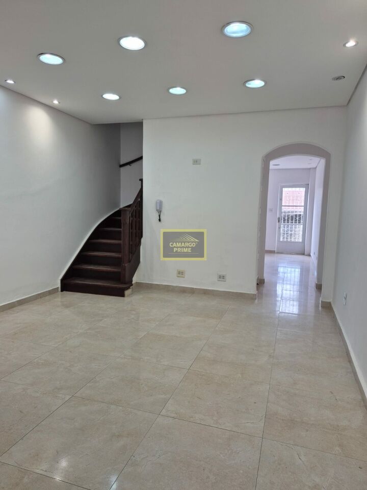 Foto 5 - EB100101