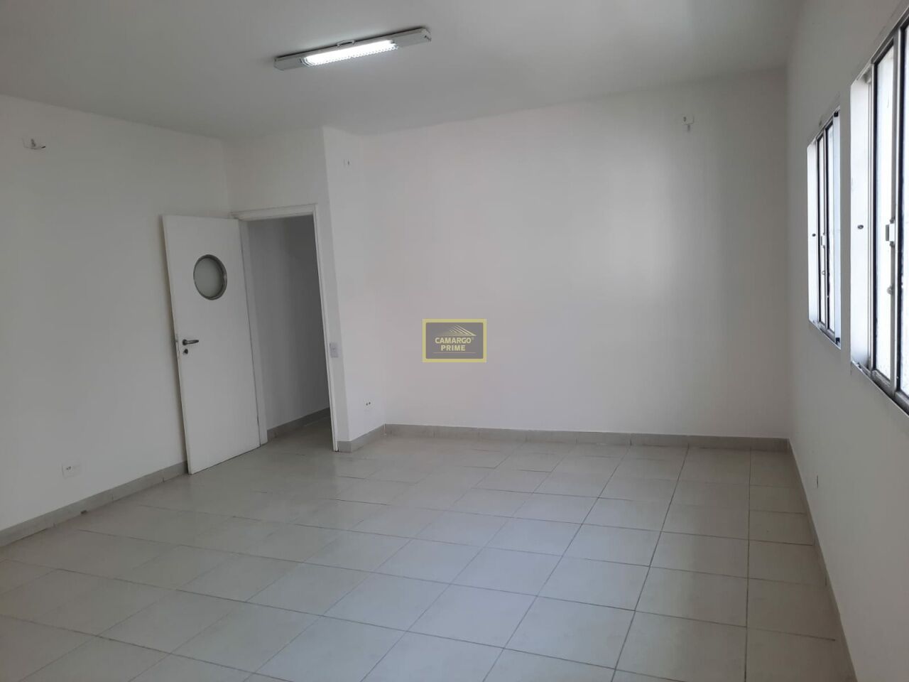 Foto 9 - EB100109