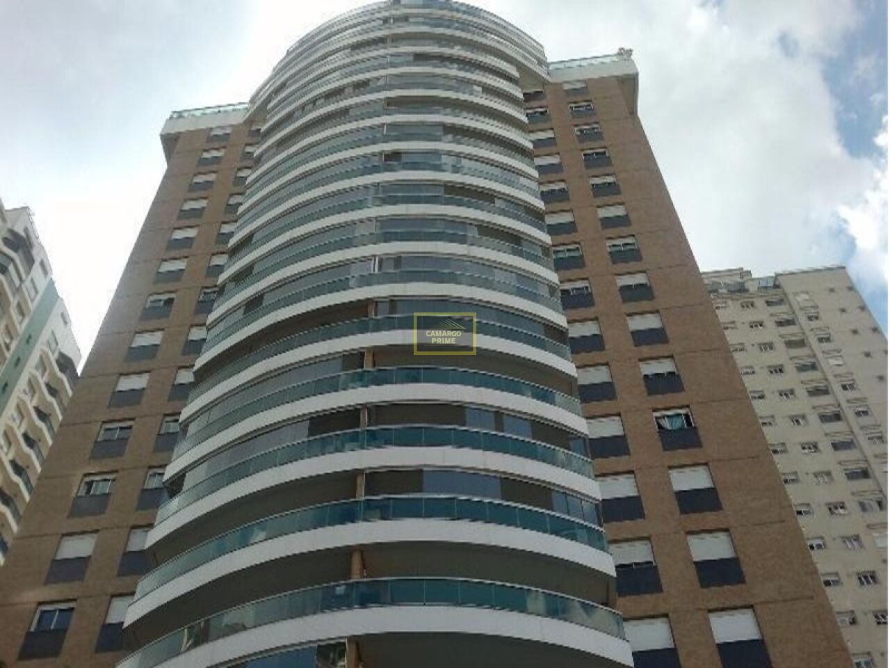 Foto 12 - EB100110