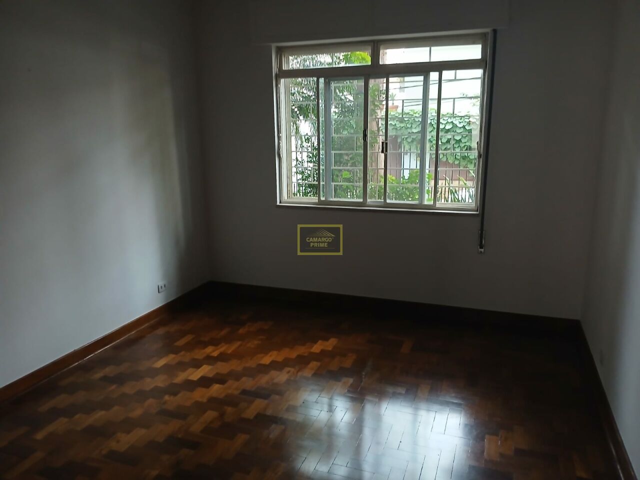 Foto 8 - EB100135