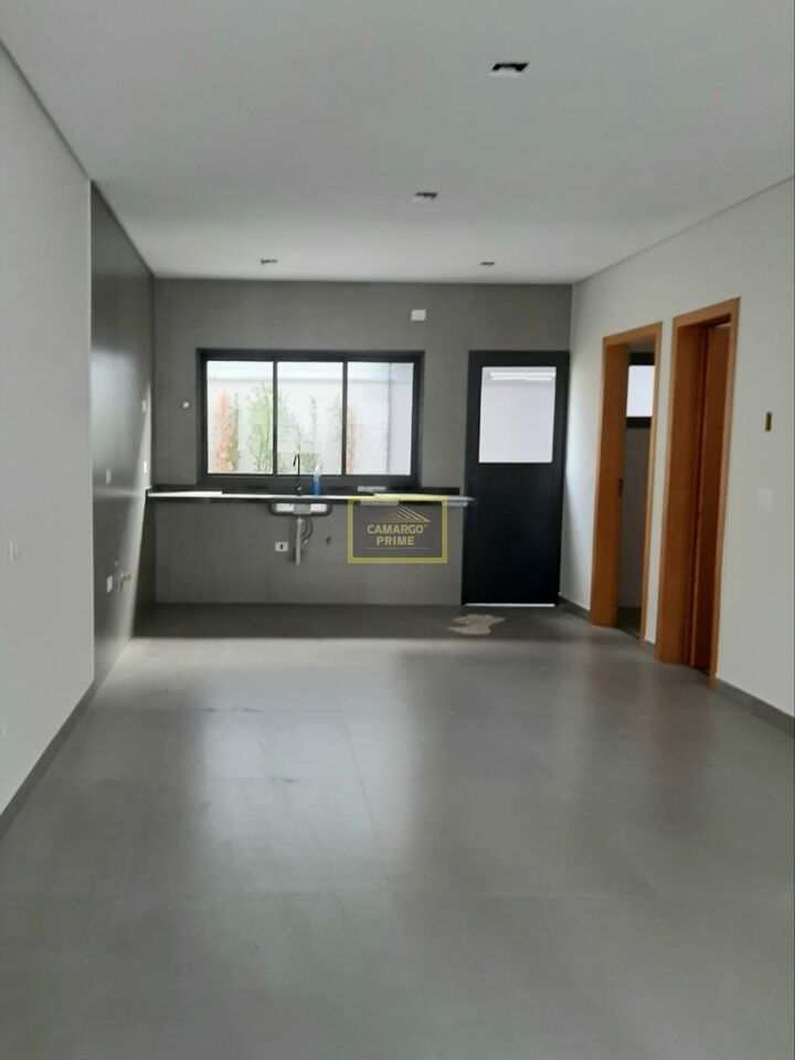 Foto 2 - EB100155