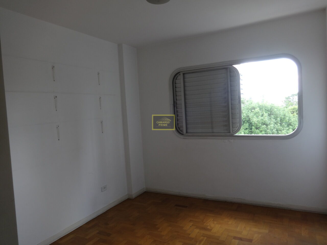 Foto 5 - EB95513