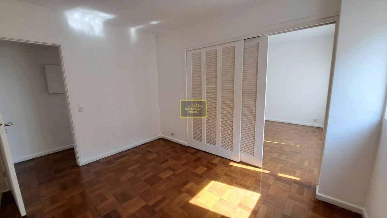 Foto 3 - EB97276