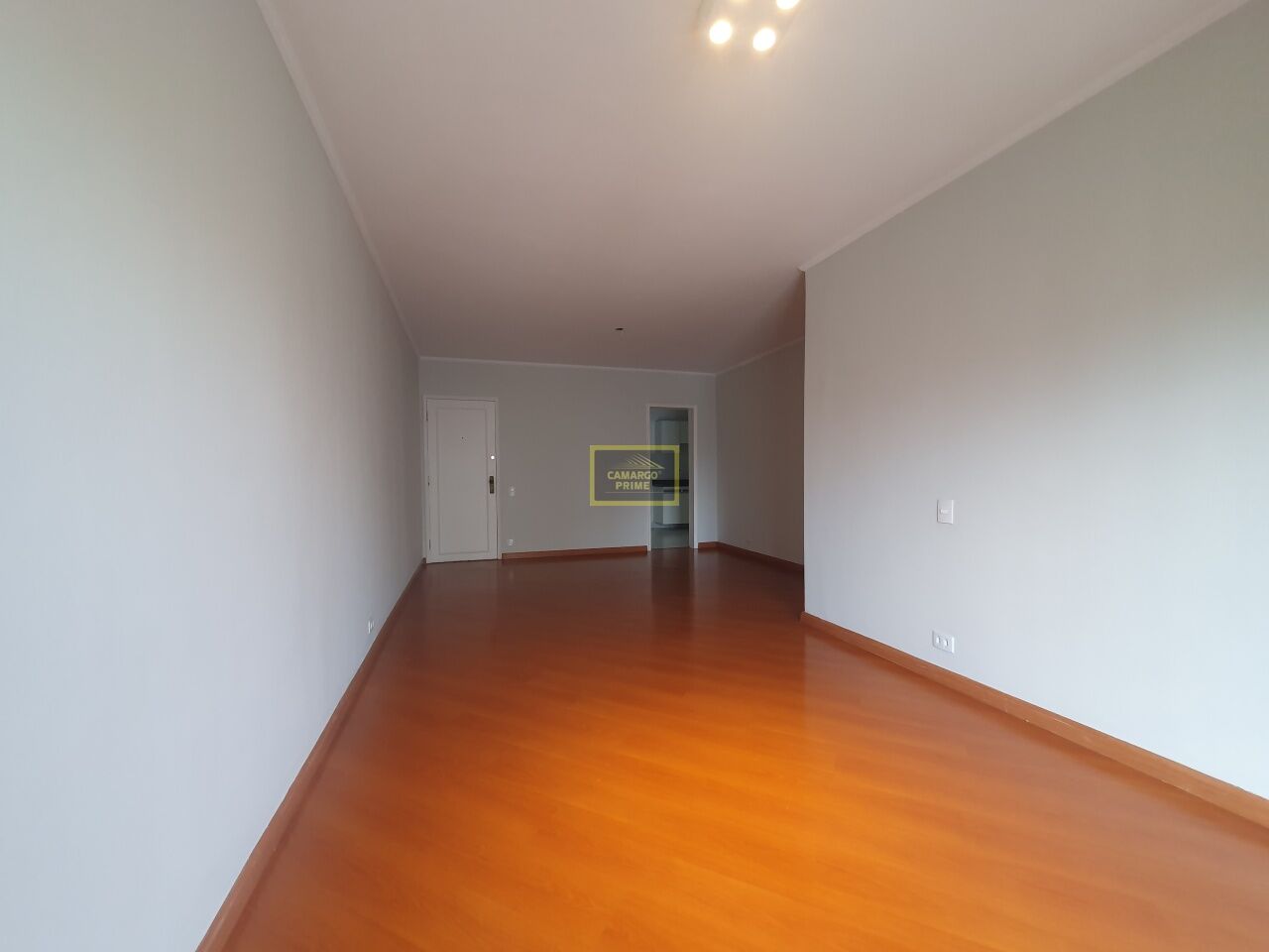 Foto 4 - EB97343