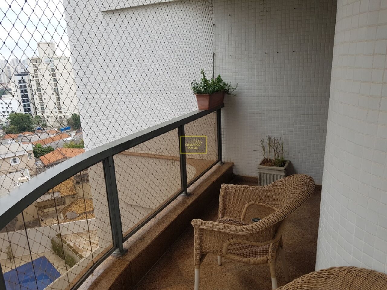 Foto 5 - EB97363