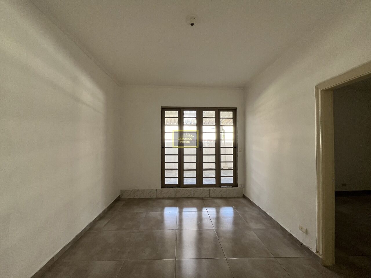 Foto 5 - EB97395