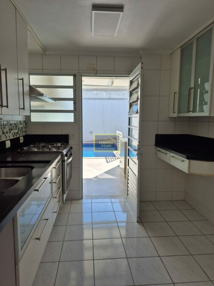 Foto 5 - EB97411