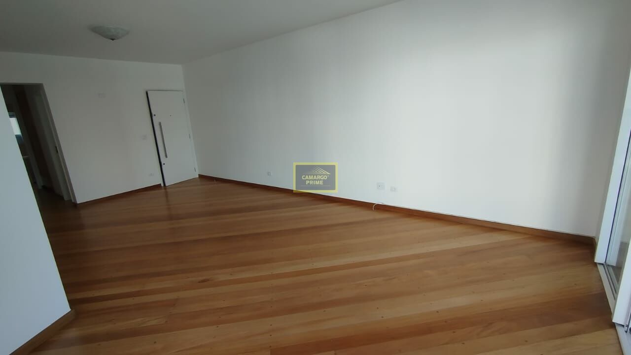 Foto 3 - EB97436