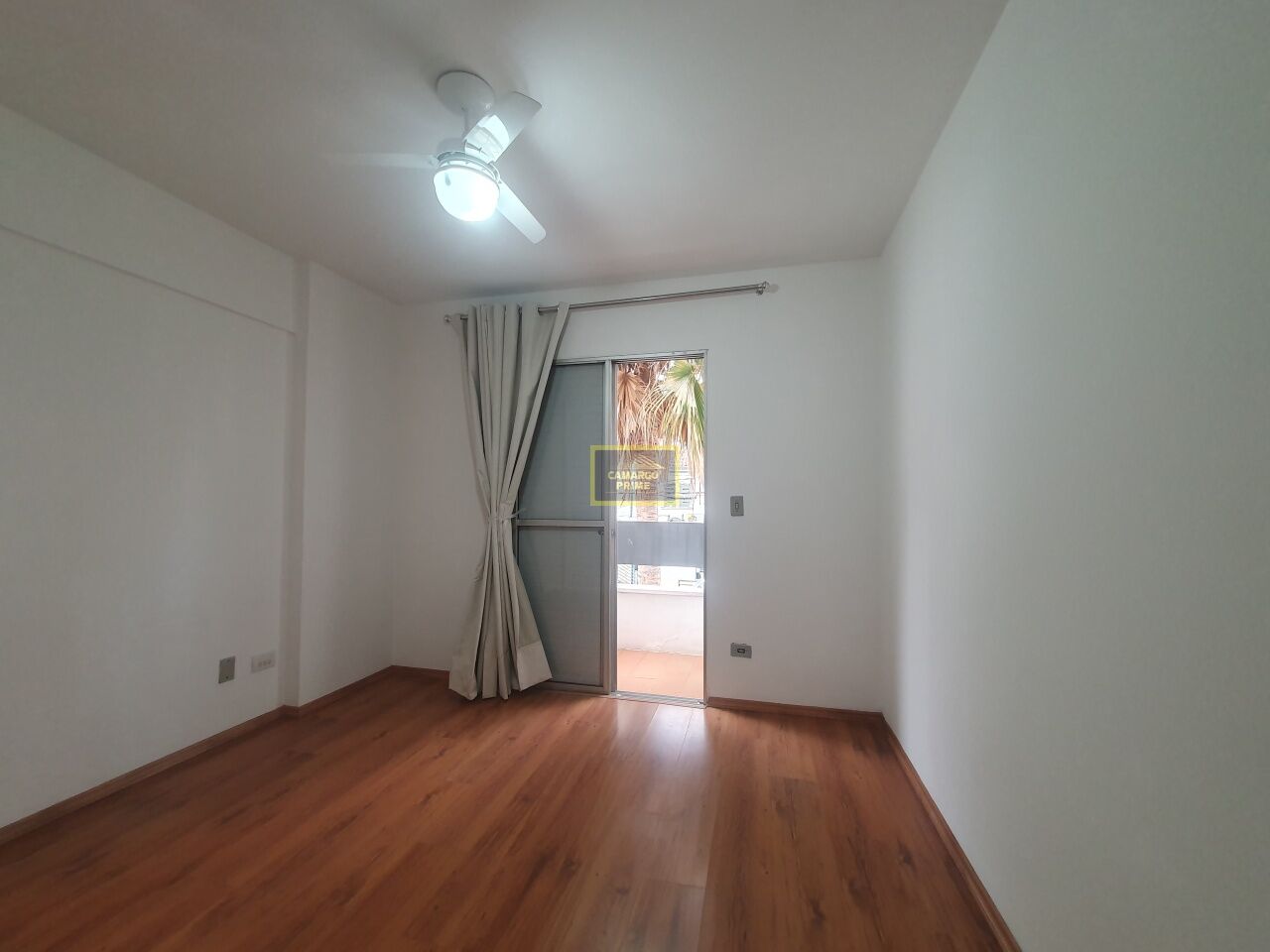 Foto 10 - EB97448