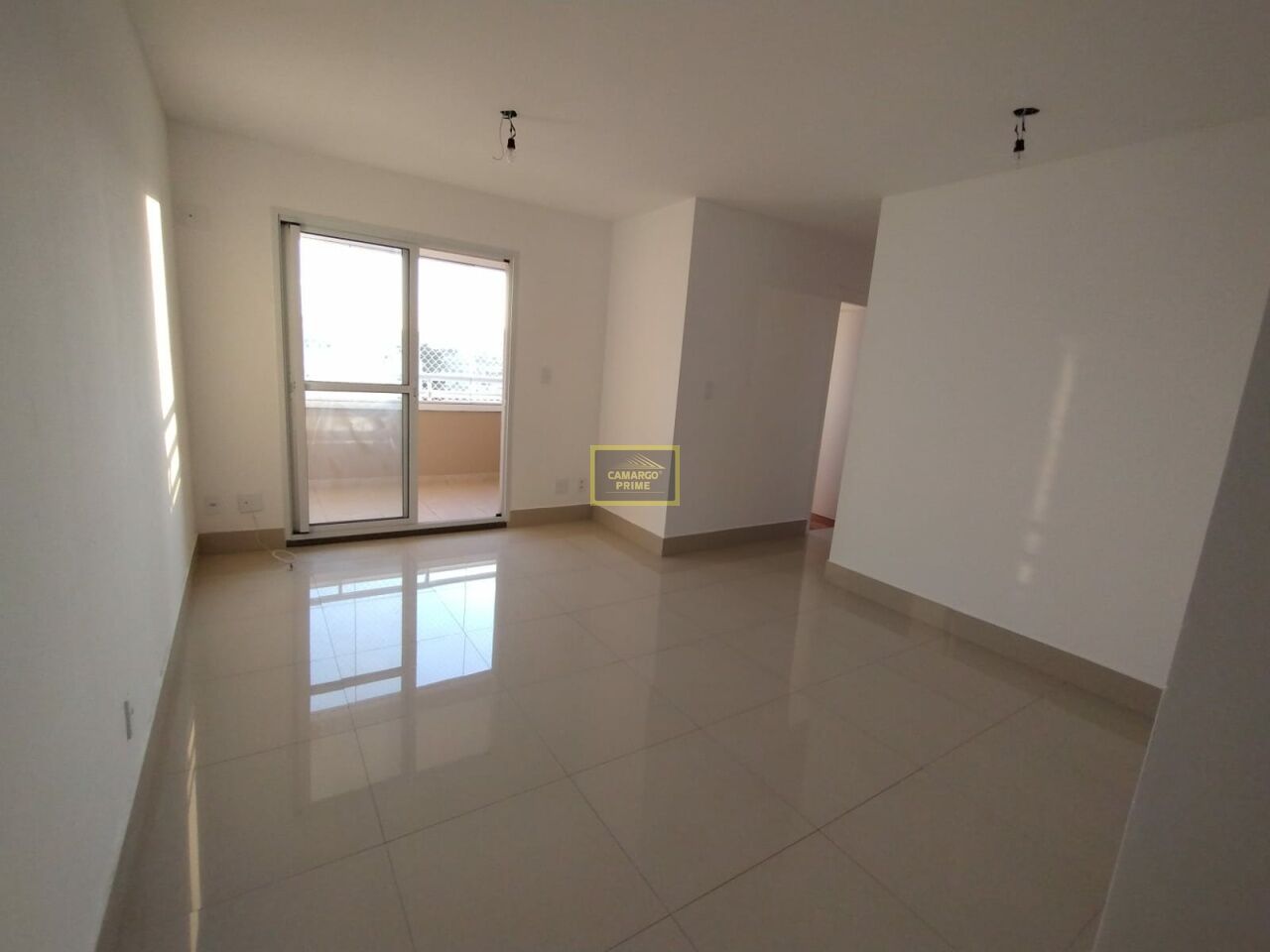 Foto 3 - EB97538