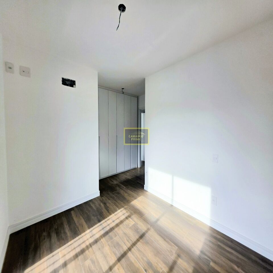 Foto 5 - EB97604