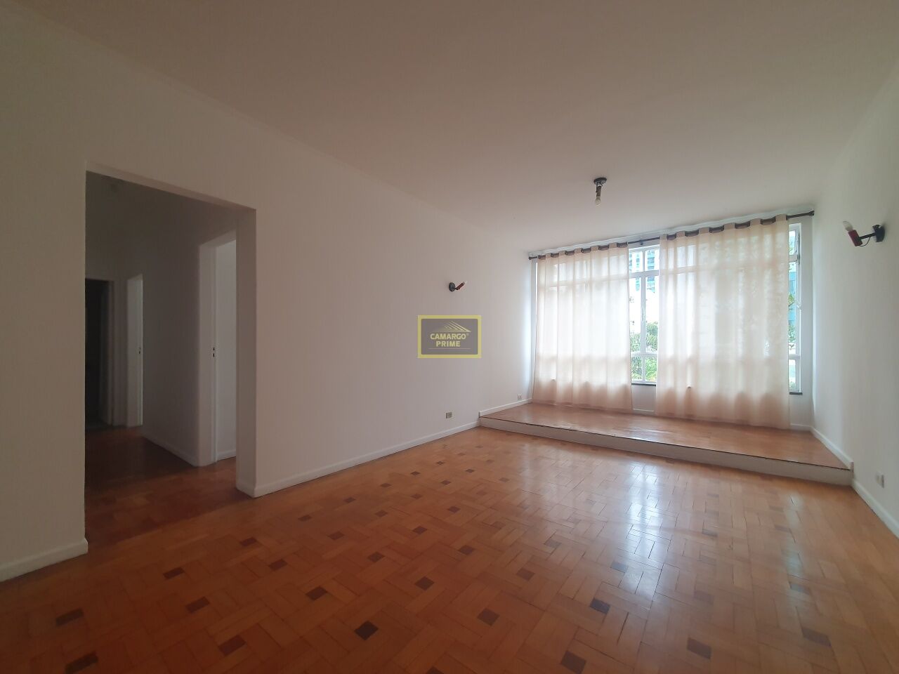 Foto 3 - EB97607