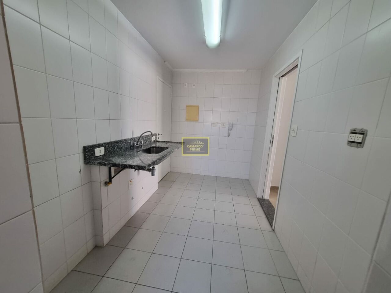 Foto 5 - EB97667
