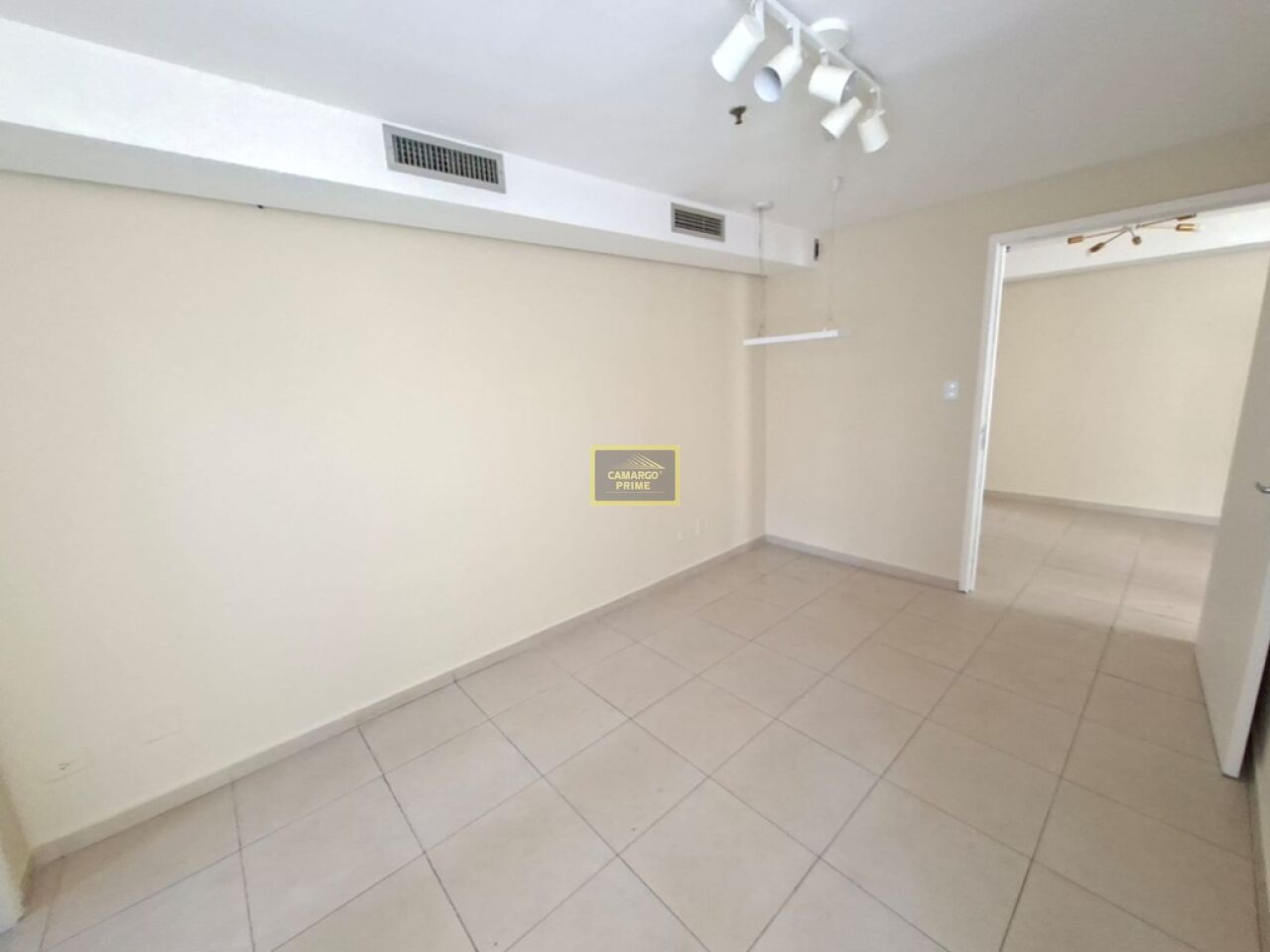 Foto 7 - EB97693