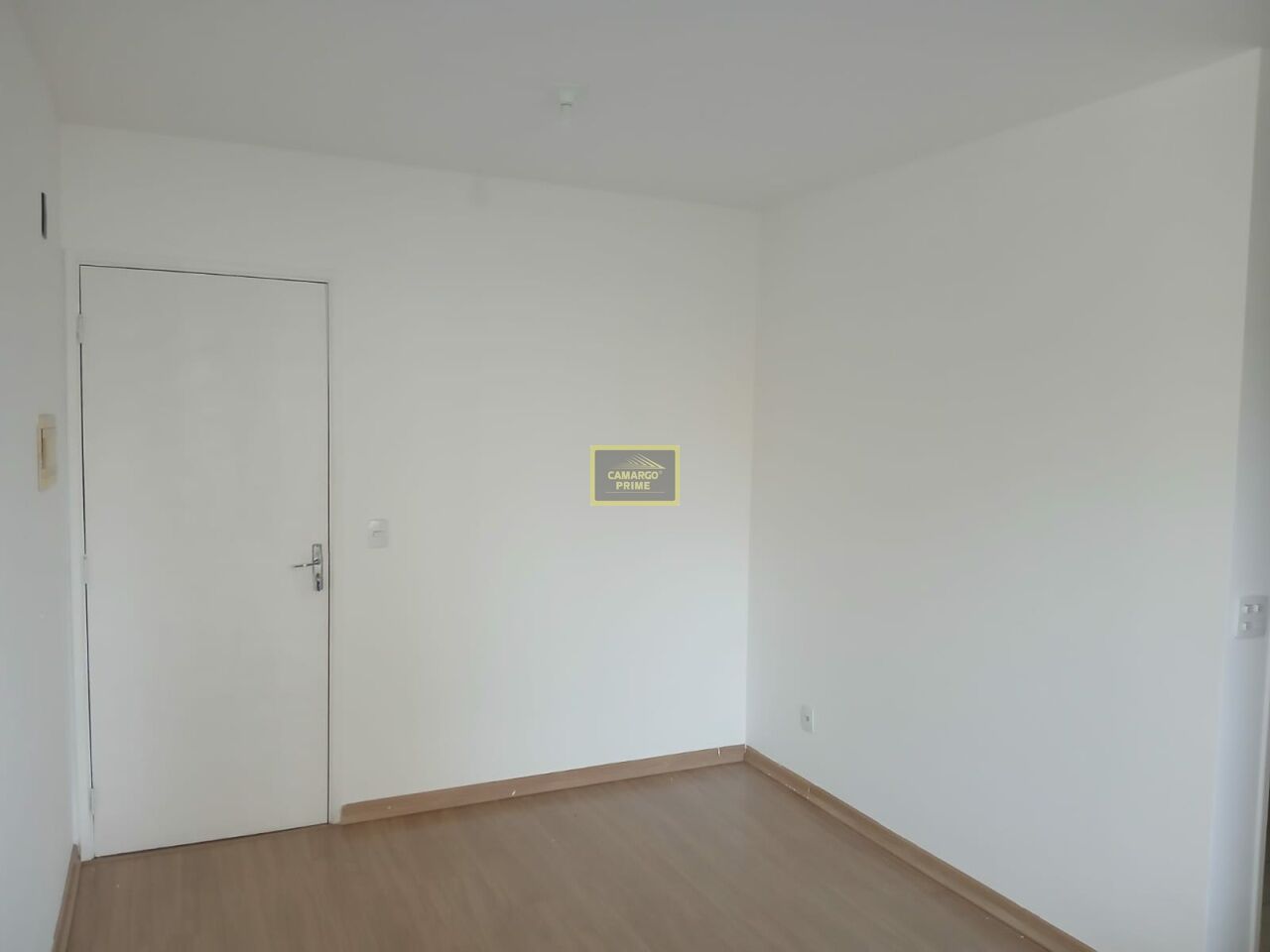 Foto 3 - EB97709