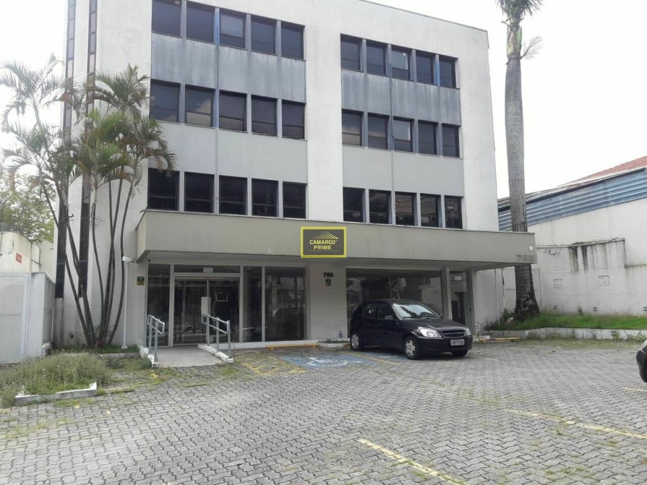 Foto 2 - EB97920