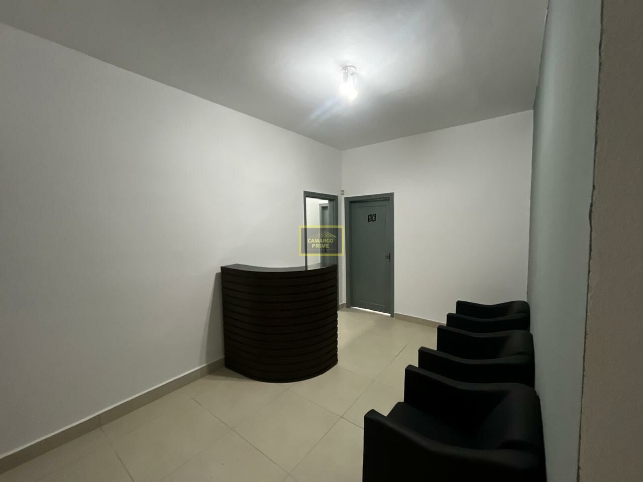 Foto 3 - EB97937