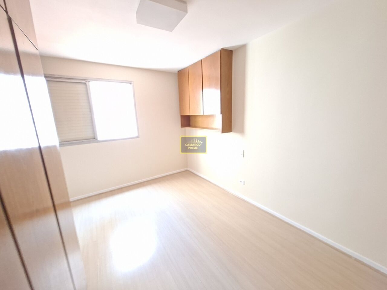 Foto 3 - EB98009