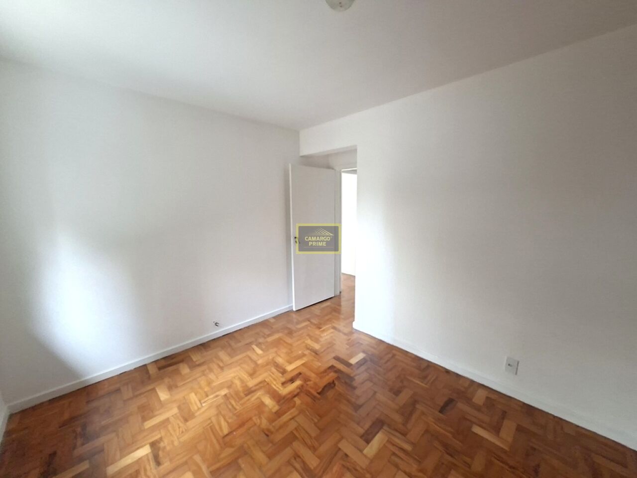 Foto 5 - EB99724