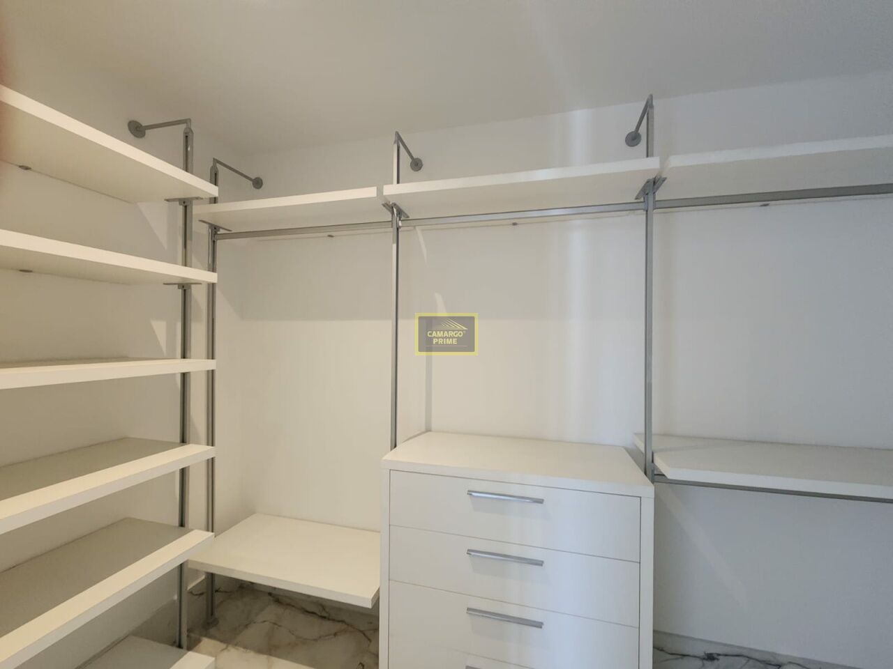 Foto 8 - EB99911