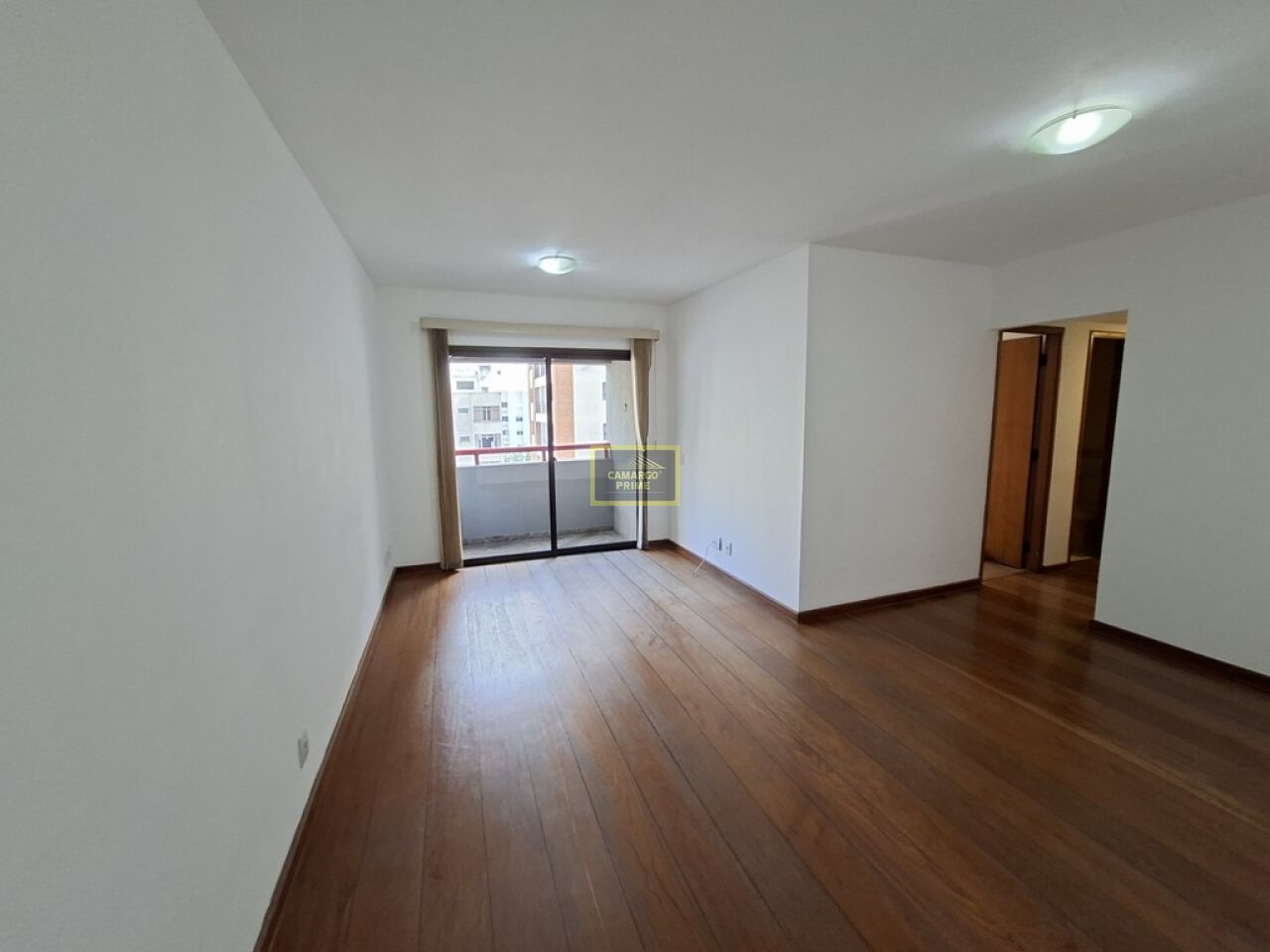 Foto 2 - EB99918