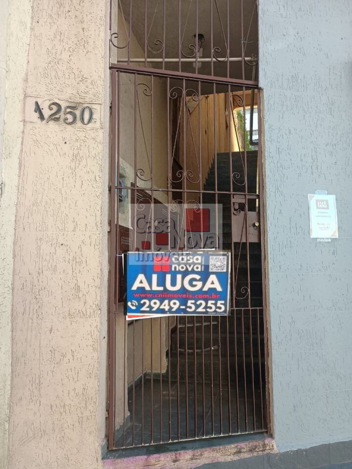 Casa Térrea para Locação - SANTANA