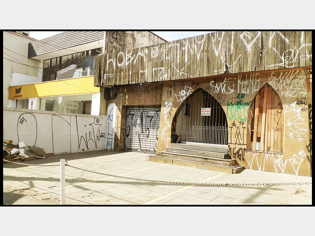 Casa Térrea Comercial para Locação - Indianópolis