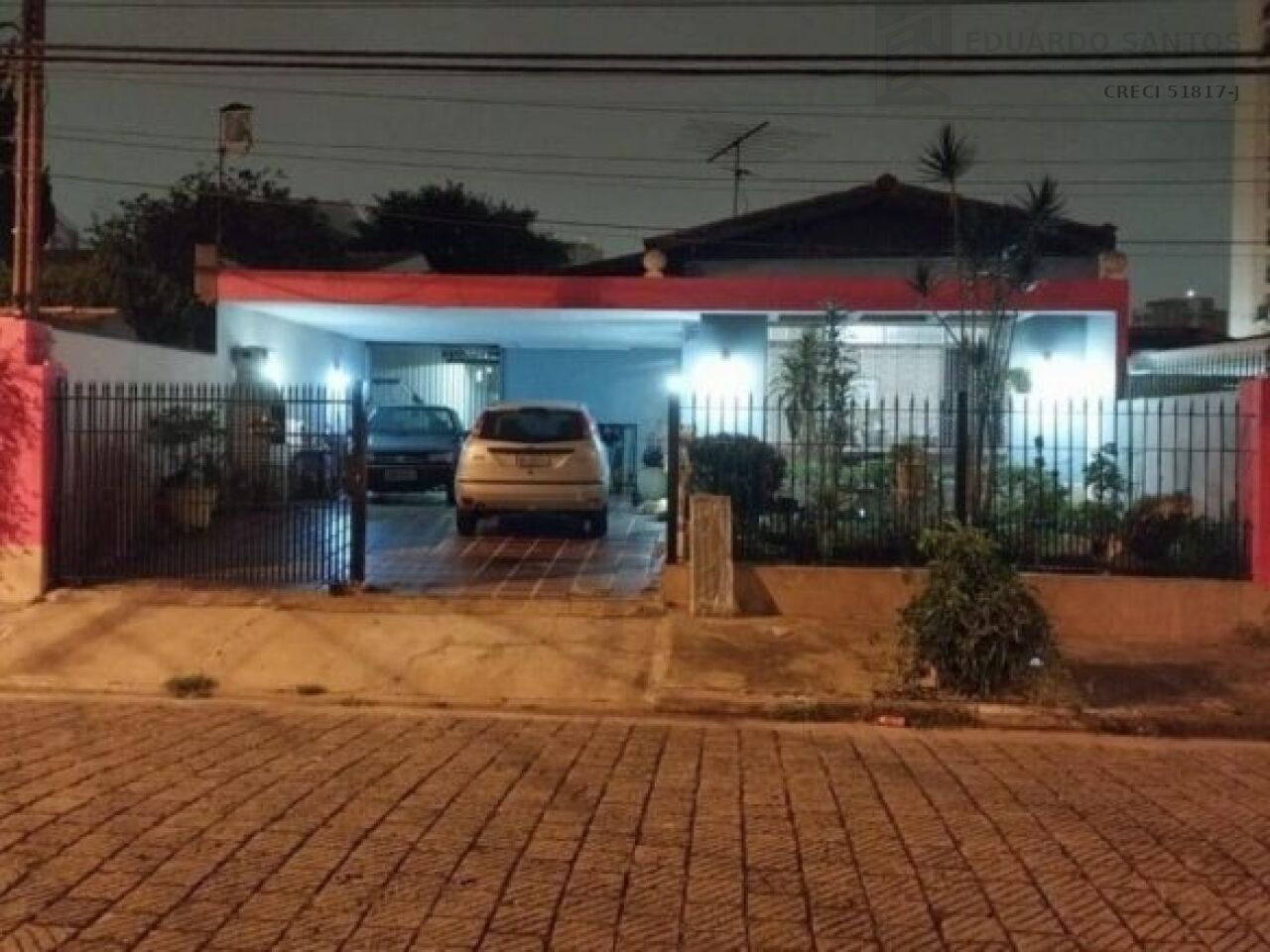 Casa Térrea para Venda - Vila Galvão