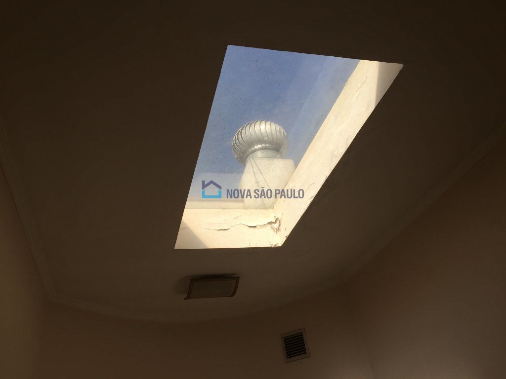 CASA COMERCIAL | ALUGUELMoema - São Paulo