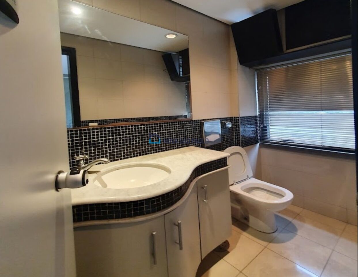 Foto 12 - BI40612