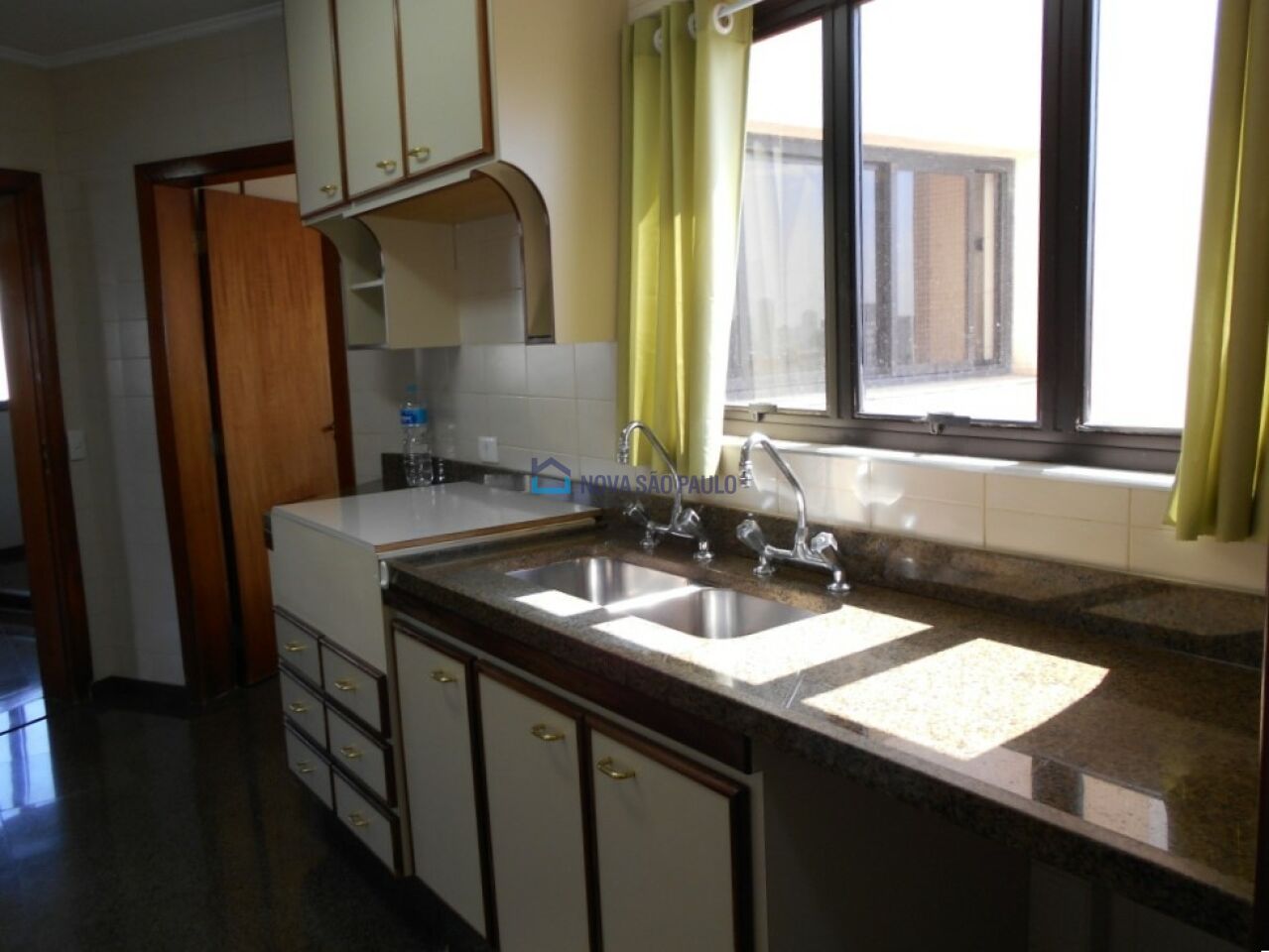 Foto 8 - BI42508
