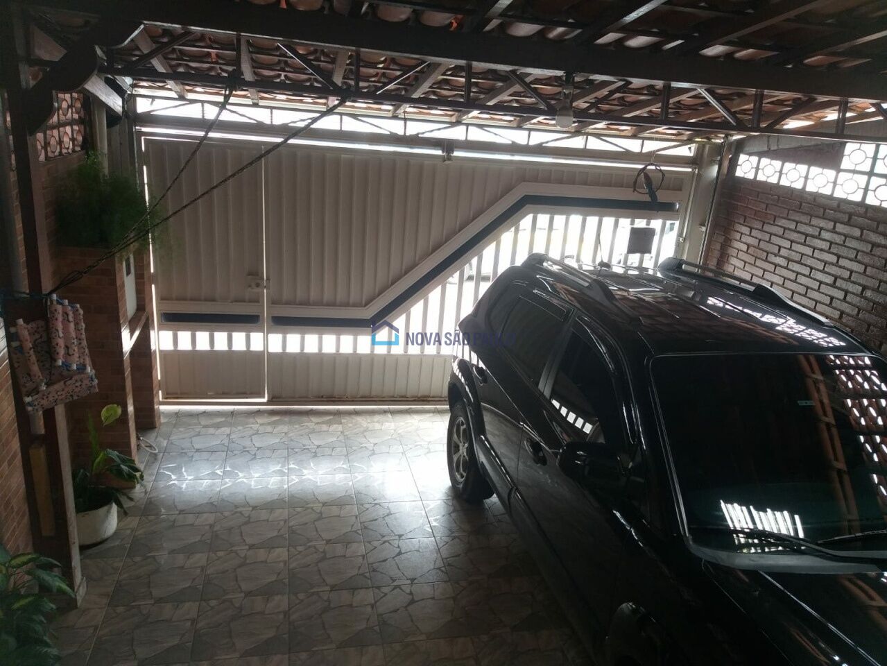 Foto 2 - BI42981