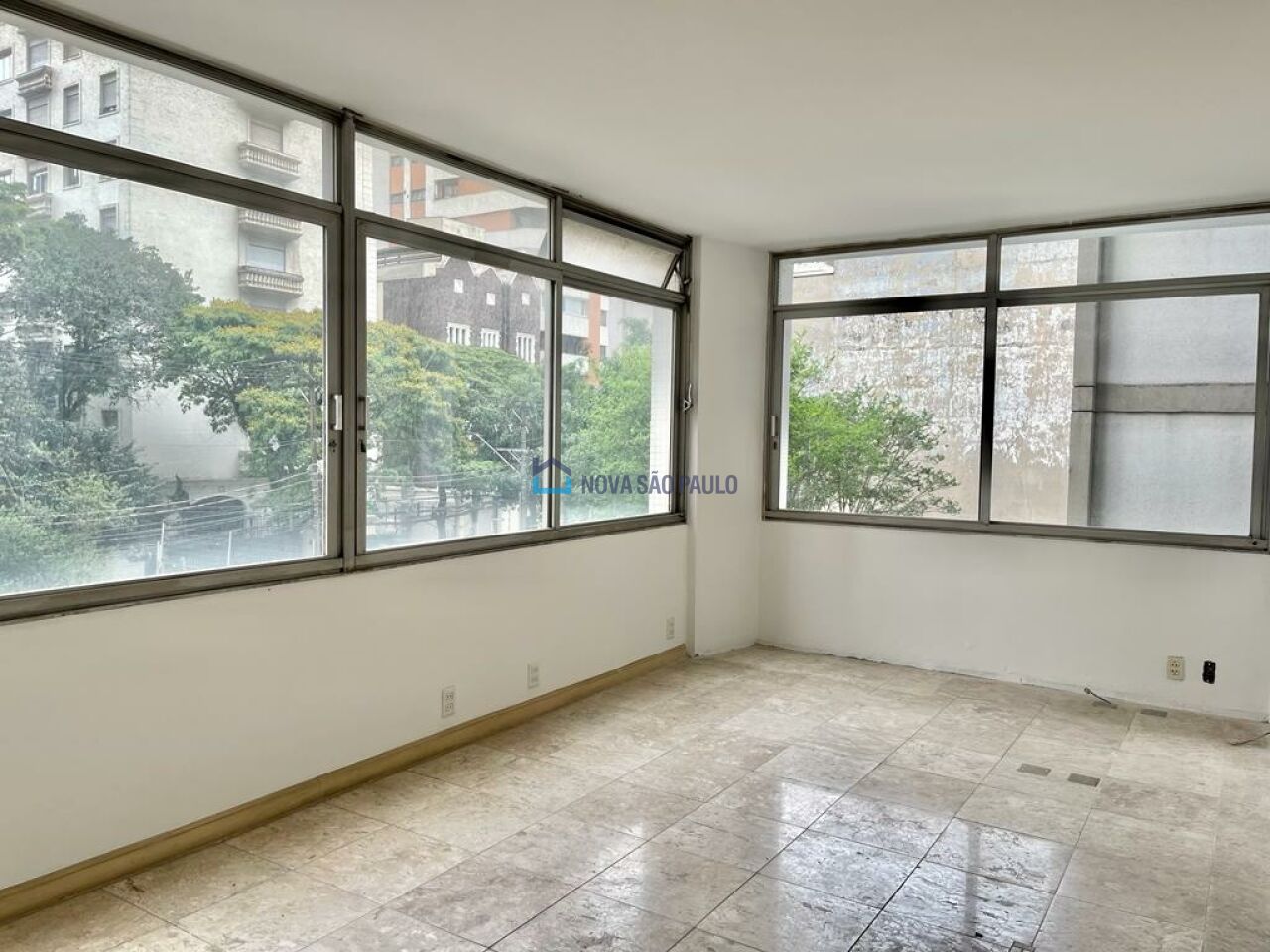 Foto 2 - BI43097