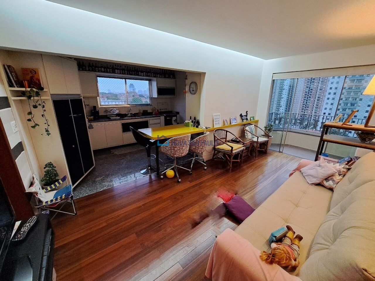 Foto 2 - BI43149