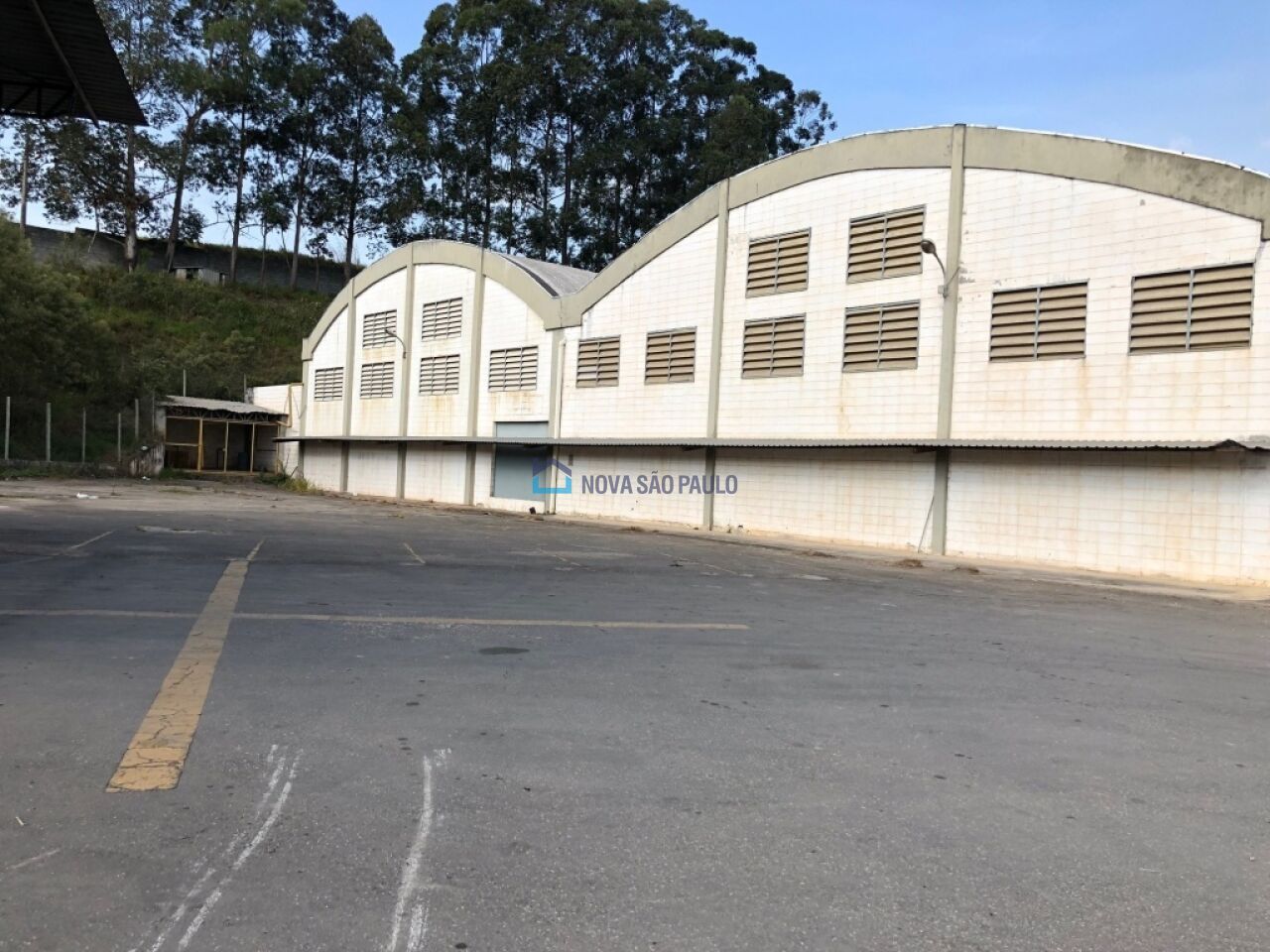 Foto 4 - BI43363
