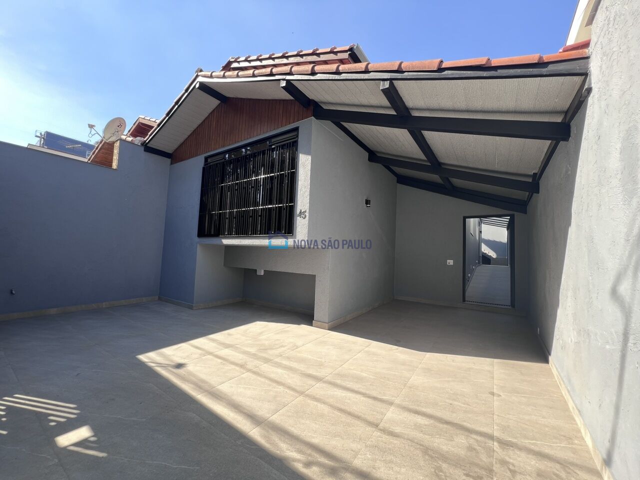 Foto 2 - BI43810