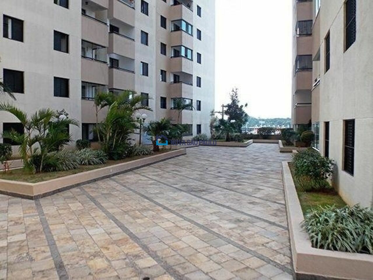 Foto 5 - BI43985