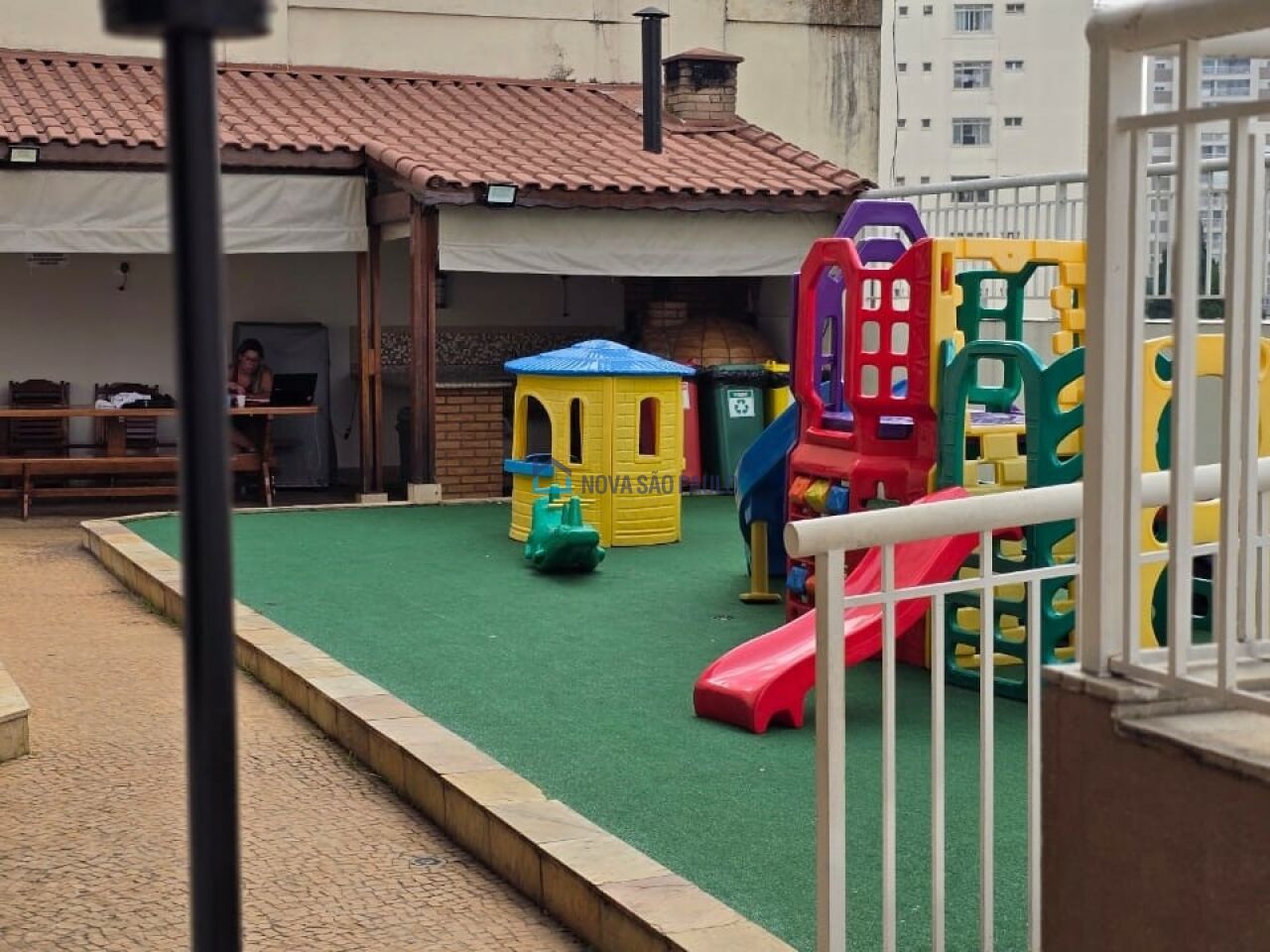 Foto 30 - BI44477