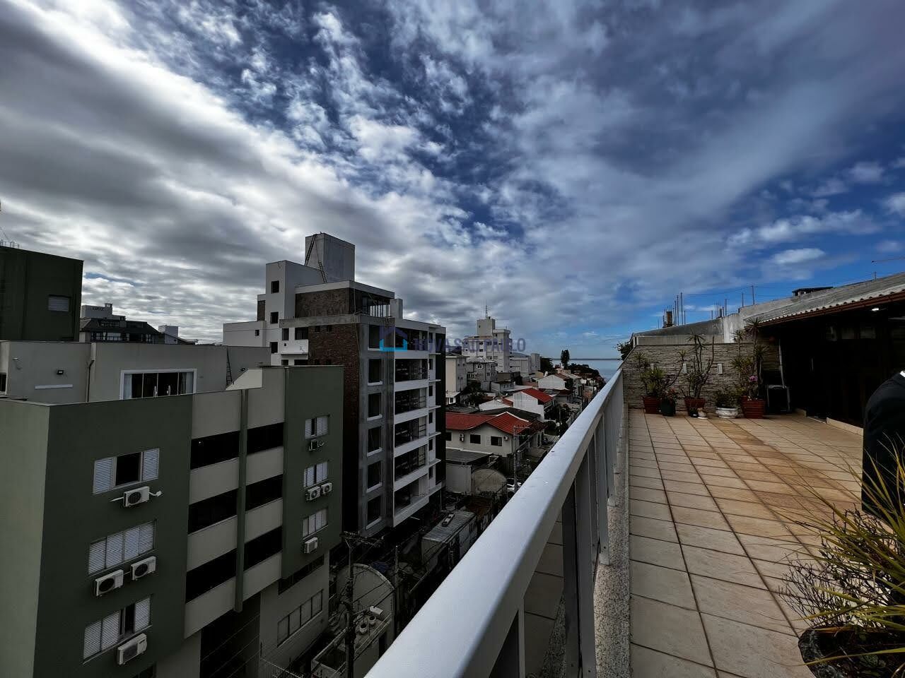 Foto 21 - BI44549