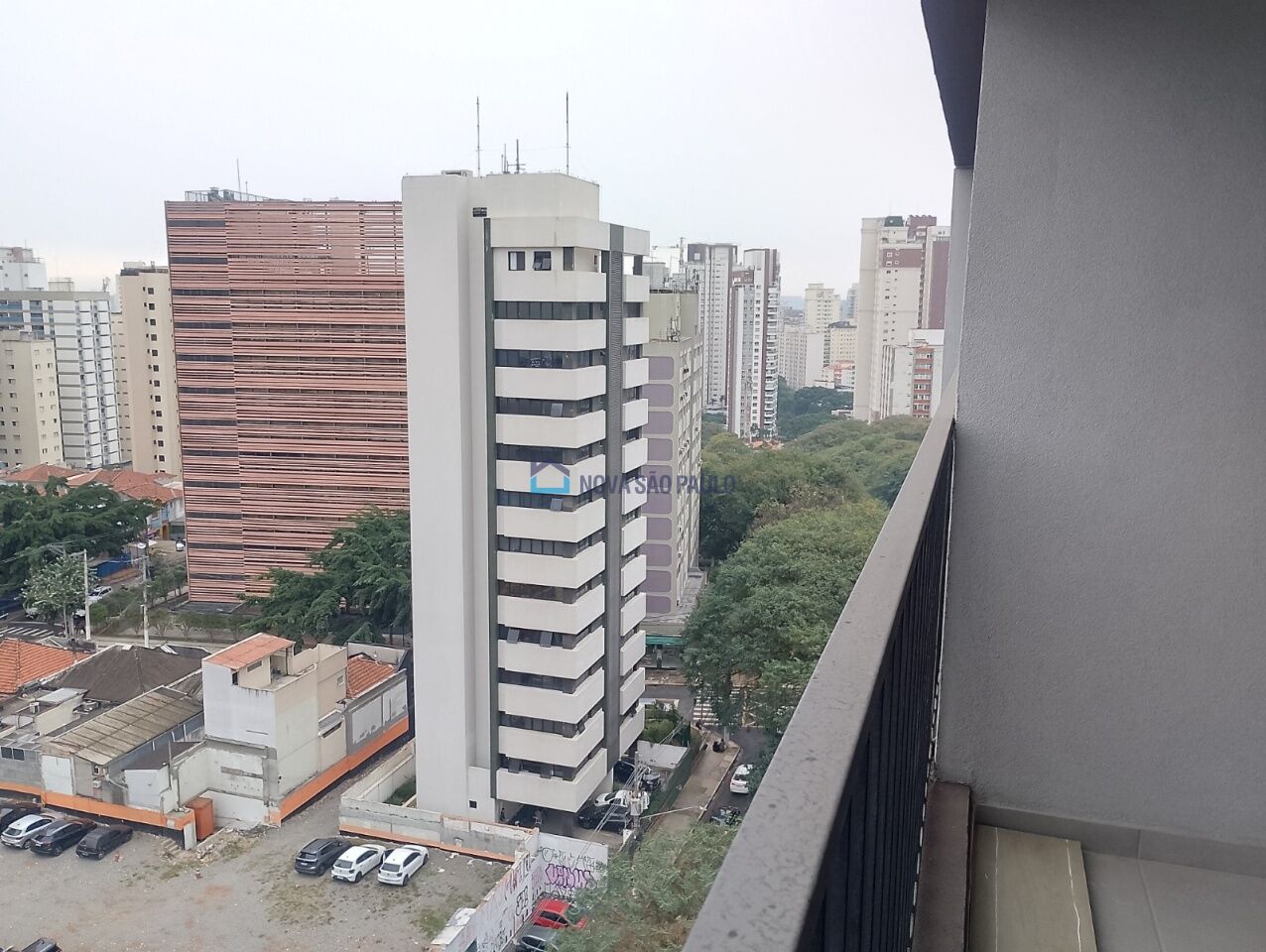 Foto 2 - BI44569